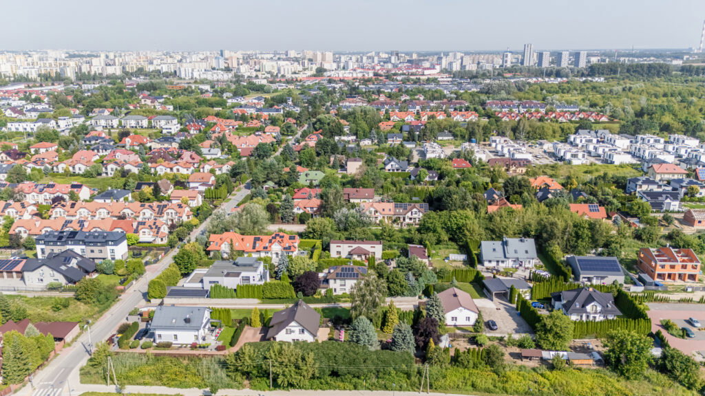 Działka 1415 m2 + dom ok. 90m2 - zdjęcie 5