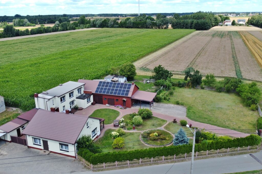 2 domy, pompa ciepła, instalacja pV, lokal – Osiny - zdjęcie 2