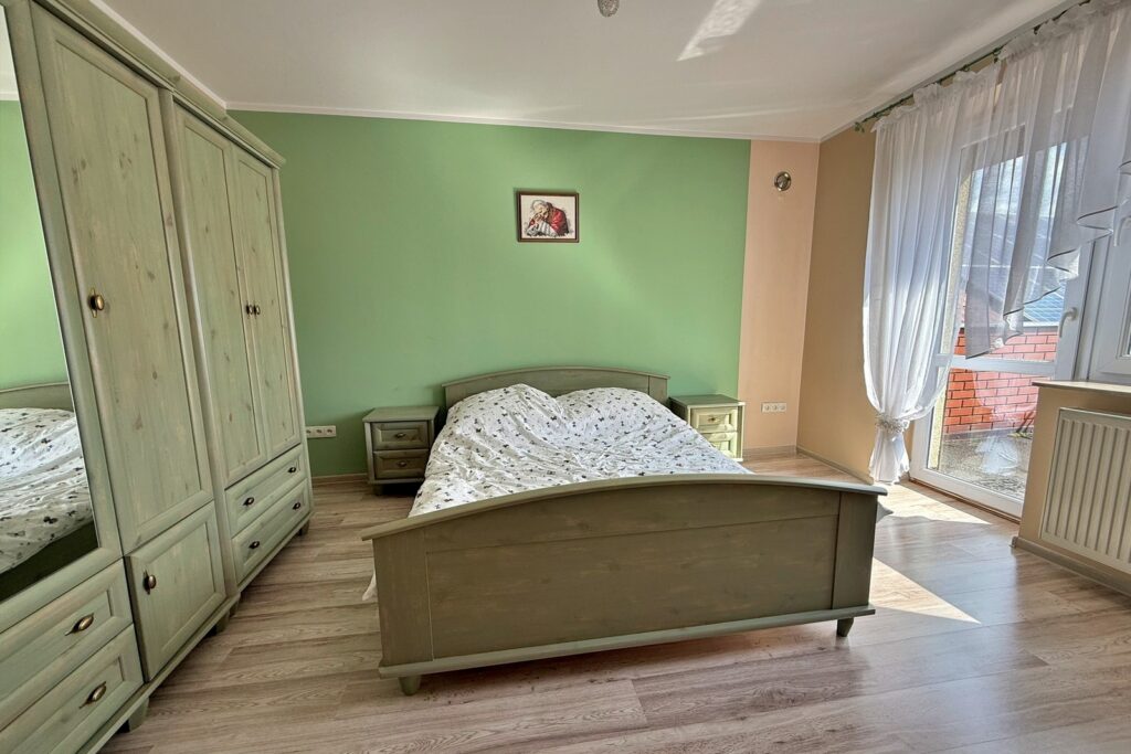 2 domy, pompa ciepła, instalacja pV, lokal – Osiny - zdjęcie 7