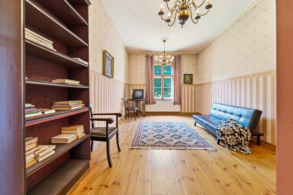 Klimatyczny obiekt hotelowo-restauracyjny - zdjęcie 18