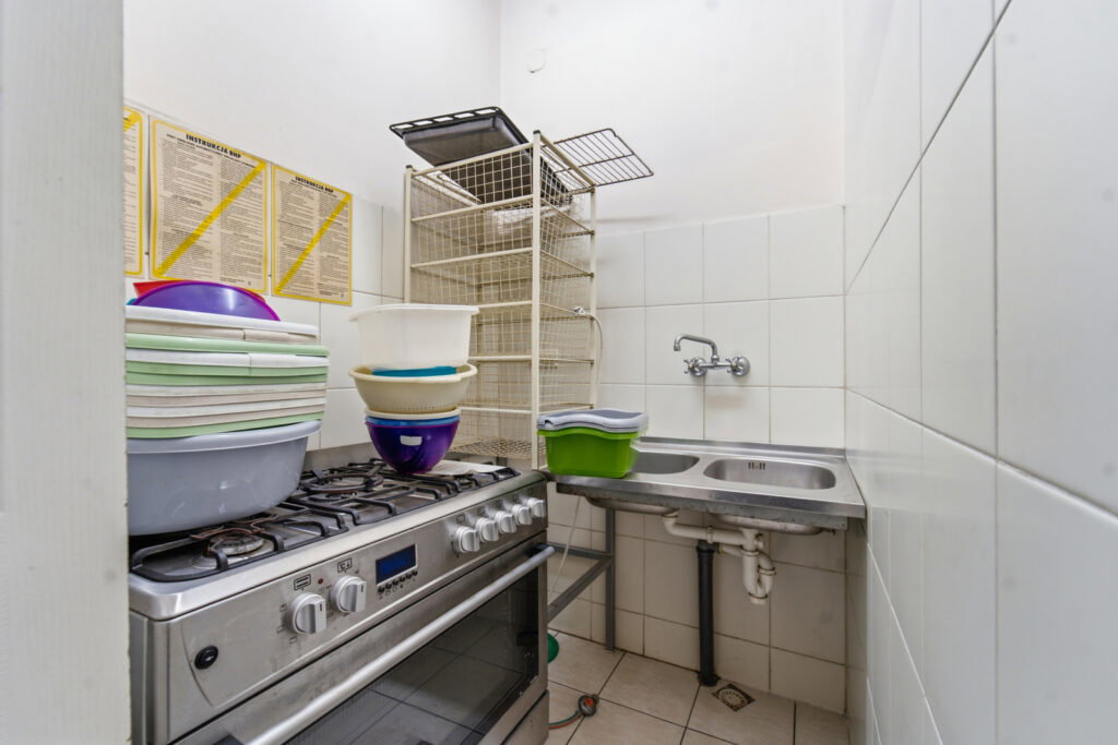 Klimatyczny obiekt hotelowo-restauracyjny - zdjęcie 49