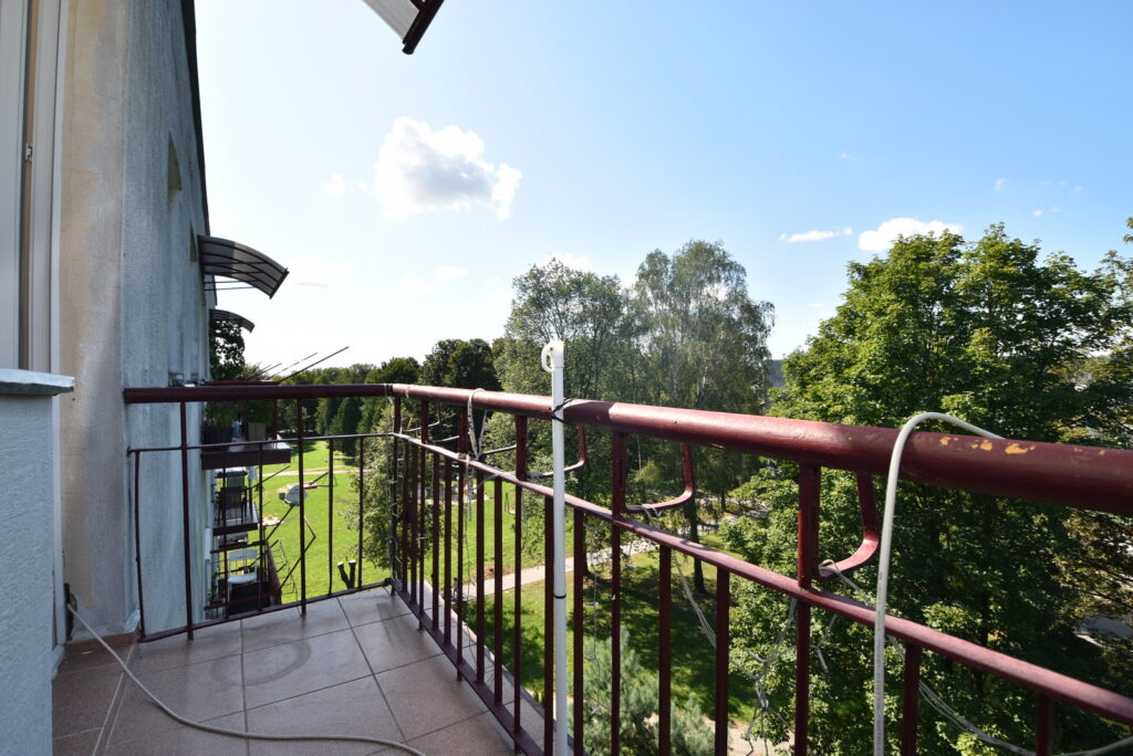 Mieszkanie na sprzedaż os. Wzgórze Ożarów 64,4 m² - zdjęcie 8