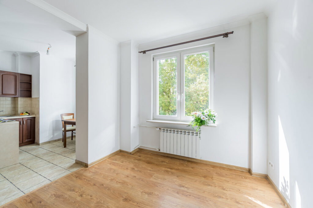 Kawalerka 23,40 m2 z oddzielną kuchnią. - zdjęcie 13