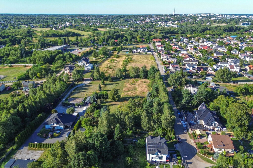 Słoneczna działka 996 m² z mediami | Stradom - zdjęcie 16