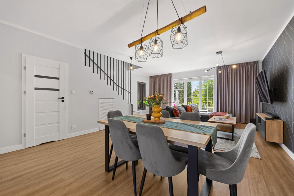 Segment 4 pokoje z ogródkiem 131 m² - zdjęcie 4