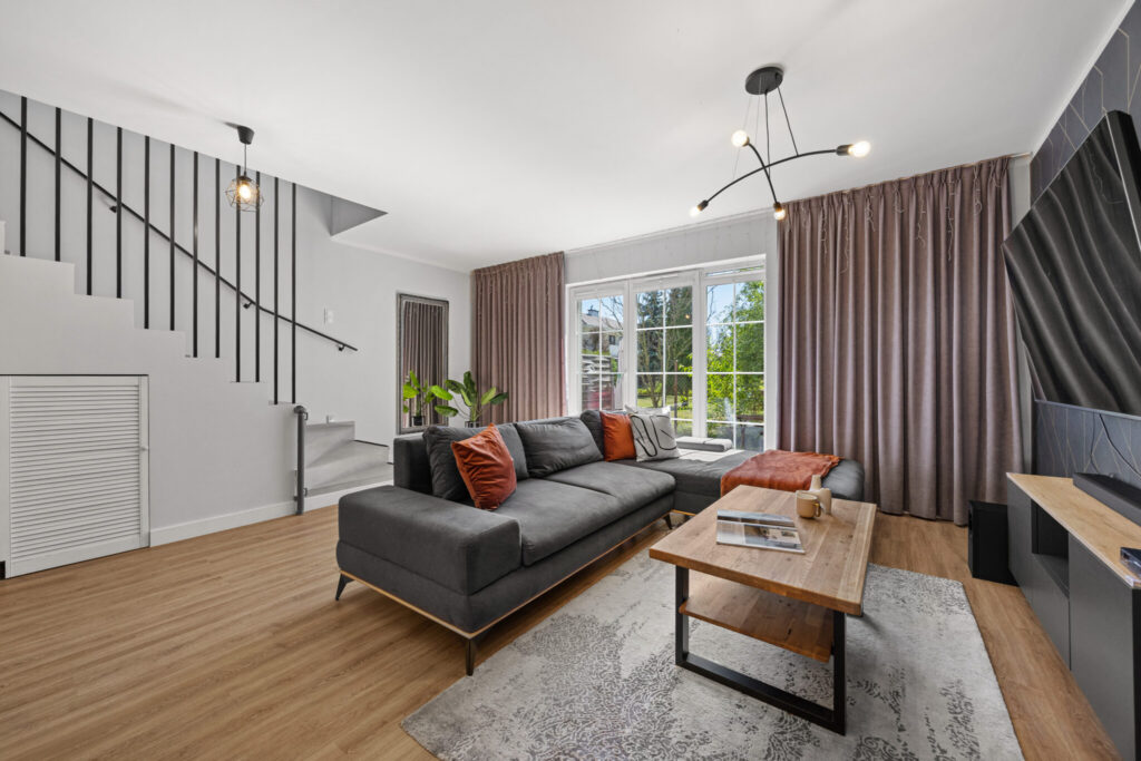 Segment 4 pokoje z ogródkiem 131 m² - zdjęcie 2