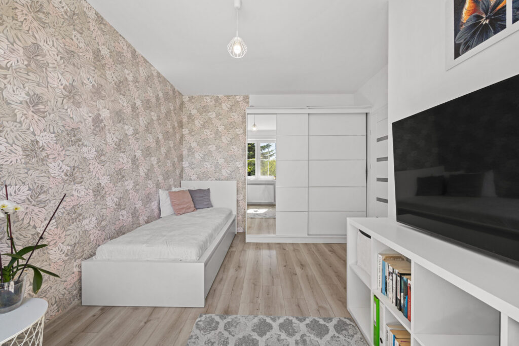Segment 4 pokoje z ogródkiem 131 m² - zdjęcie 12