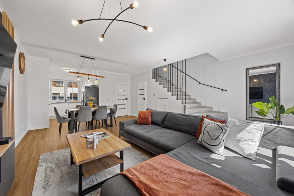 Segment 4 pokoje z ogródkiem 131 m² - zdjęcie 3
