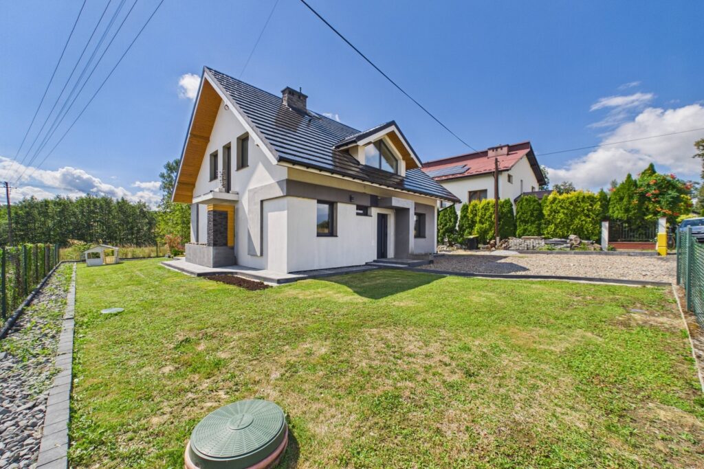 Dom w zacisznym miejscu - zdjęcie 25