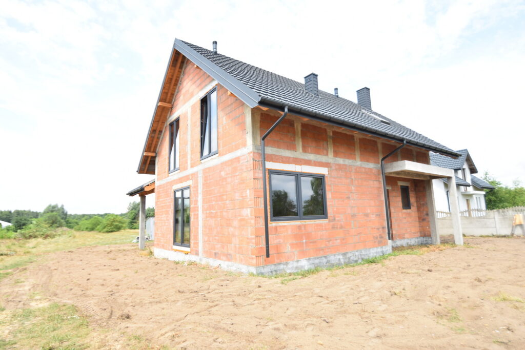 Komfortowy dom do wykończenia. - zdjęcie 3