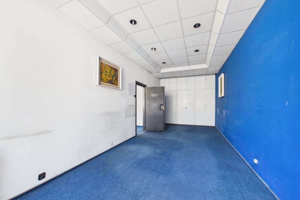 Lokal 44,9 m² z parkingiem, centrum Częstochowy - zdjęcie 4