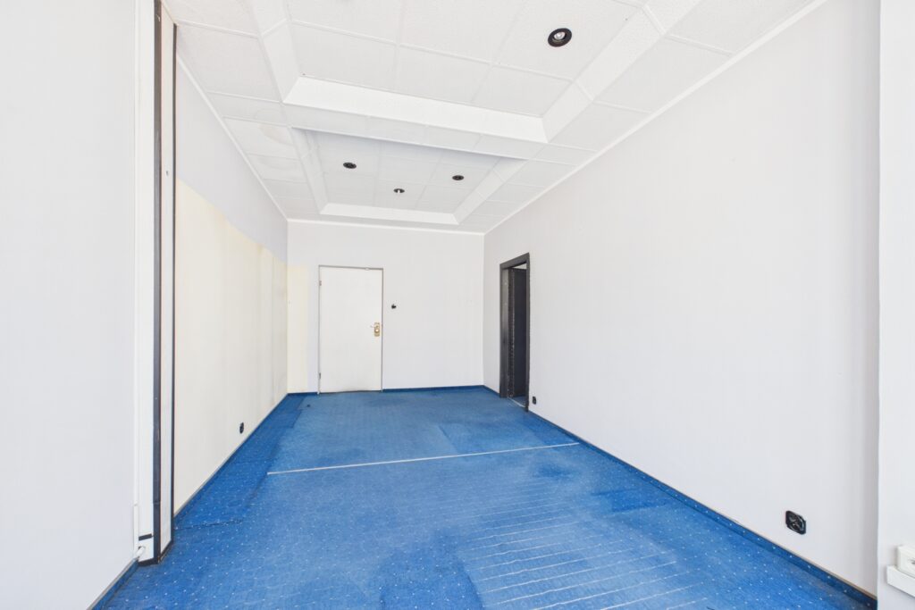 Lokal 44,9 m² z parkingiem, centrum Częstochowy - zdjęcie 3