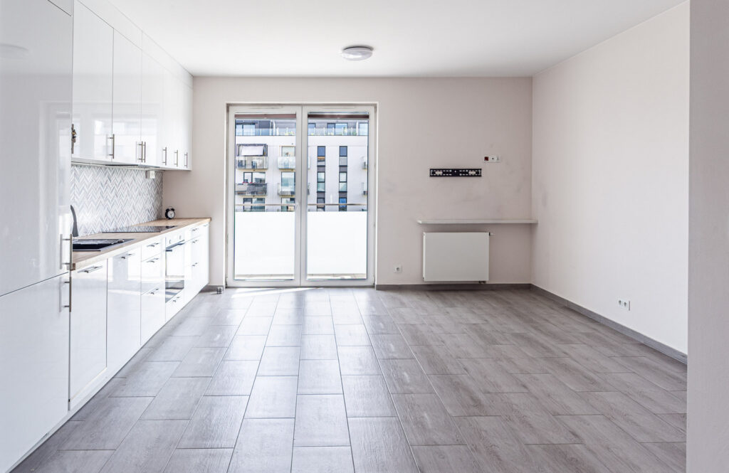 3 pokoje, winda, miejsce postojowe, balkon - zdjęcie 1