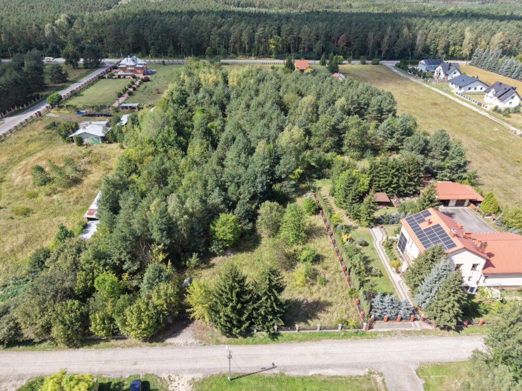 Działka budowlano-rolna 8154m2 ogrodzona - zdjęcie 5