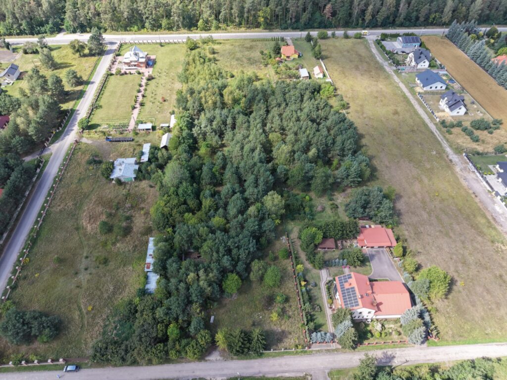Działka budowlano-rolna 8154m2 ogrodzona - zdjęcie 6