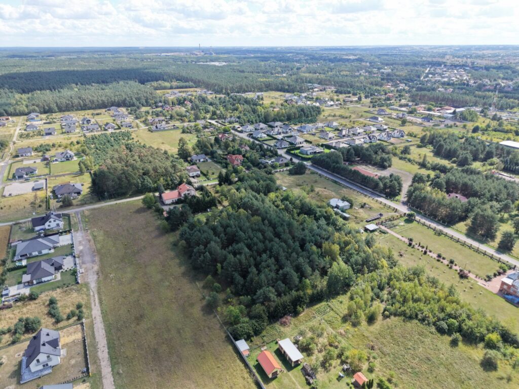 Działka budowlano-rolna 8154m2 ogrodzona - zdjęcie 8