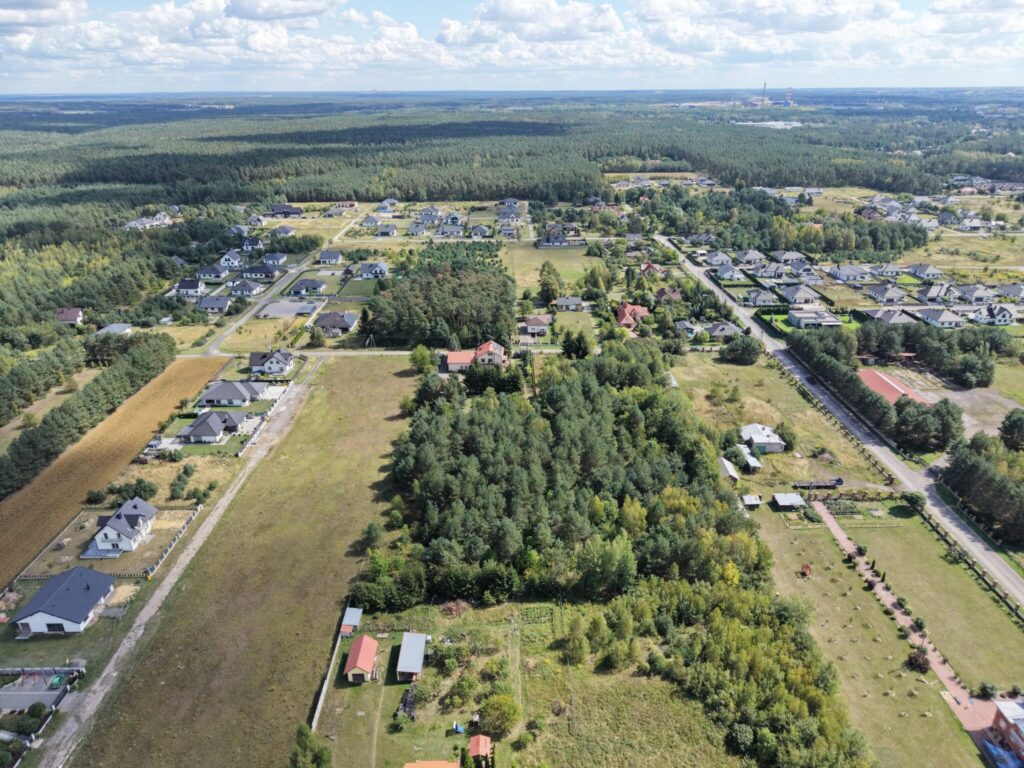 Działka budowlano-rolna 8154m2 ogrodzona - zdjęcie 10