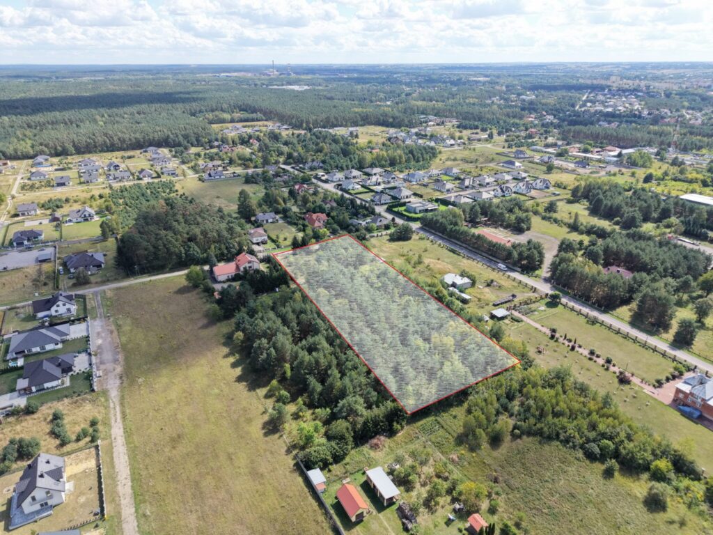 Działka budowlano-rolna 8154m2 ogrodzona - zdjęcie 3