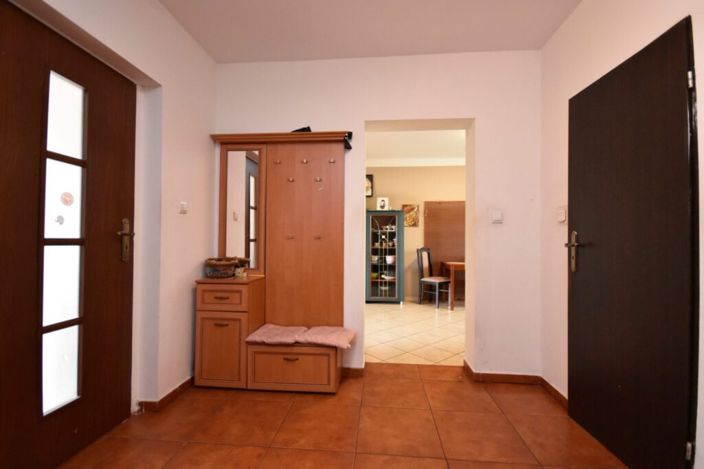 Dom 250m2 z dużą działką - Myślibórz (Golina) - zdjęcie 15