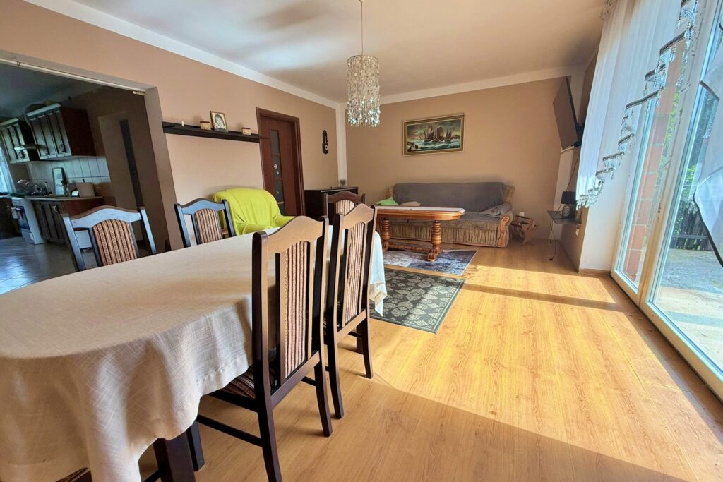 Dom 250m2 z dużą działką - Myślibórz (Golina) - zdjęcie 5