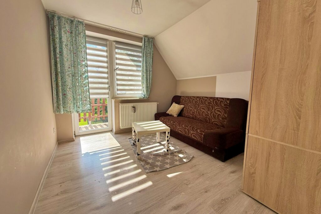 Dom 250m2 z dużą działką - Myślibórz (Golina) - zdjęcie 12