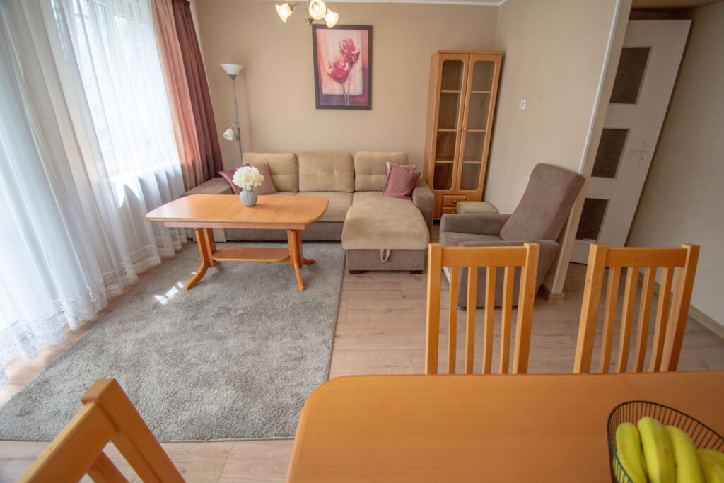 1 piętro| 3 pokoje | 58,3 m² | ul.  Z. Augusta - zdjęcie 2