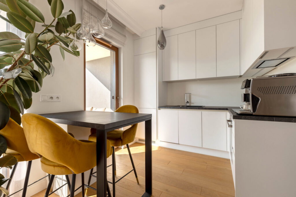 Luksusowy apartament 63,5 m2 z tarasem i ogrodem 134 m2 na 1 piętrze - zdjęcie 9