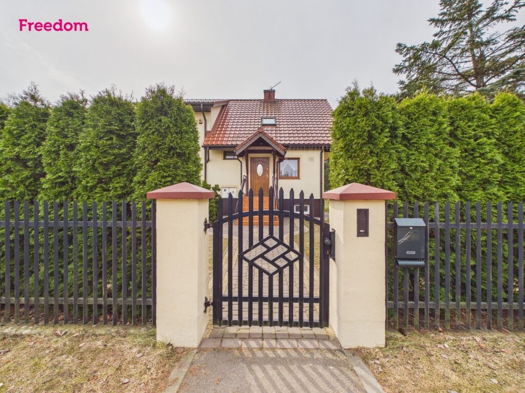 Dom z dużą działką i altaną – Lipowiec - zdjęcie 25