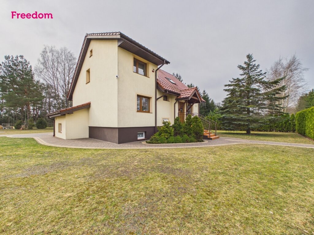 Dom z dużą działką i altaną – Lipowiec - zdjęcie 41