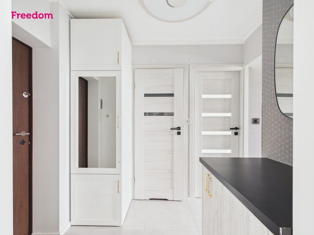 Mieszkanie 37,9 m² po remoncie - zdjęcie 6