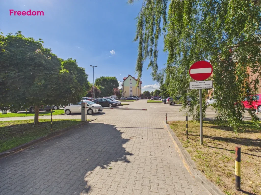 3-pokojowe świetna lokalizacja + parking - zdjęcie 12