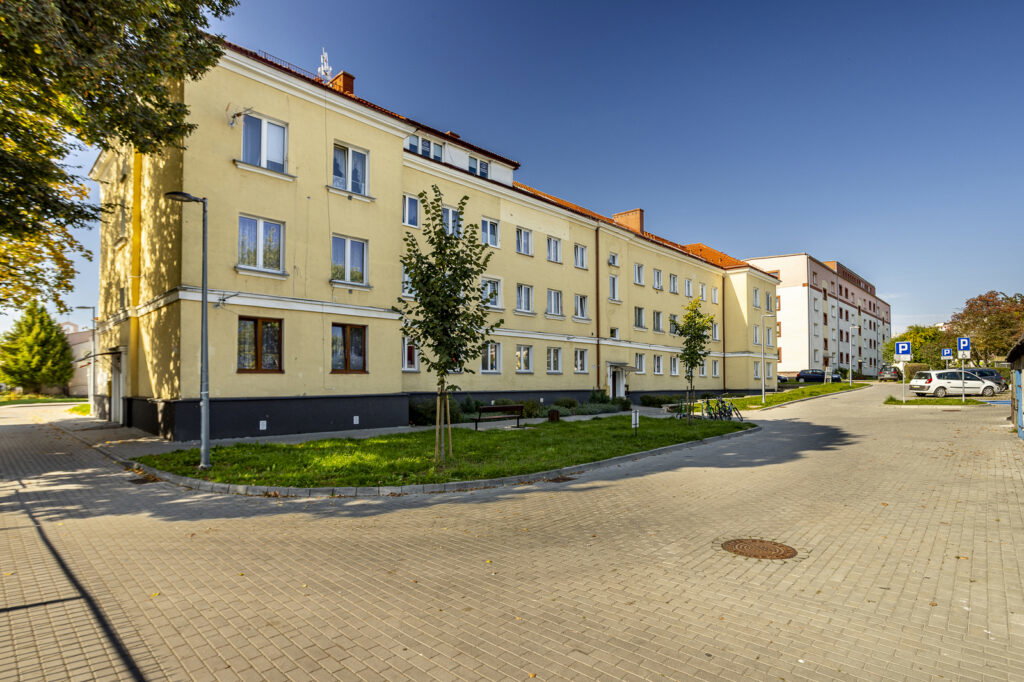 Na sprzedaż mieszkanie z garażem - zdjęcie 7