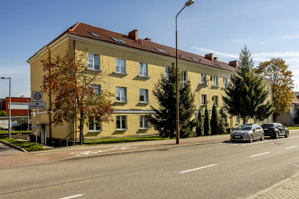 Na sprzedaż mieszkanie z garażem - zdjęcie 9