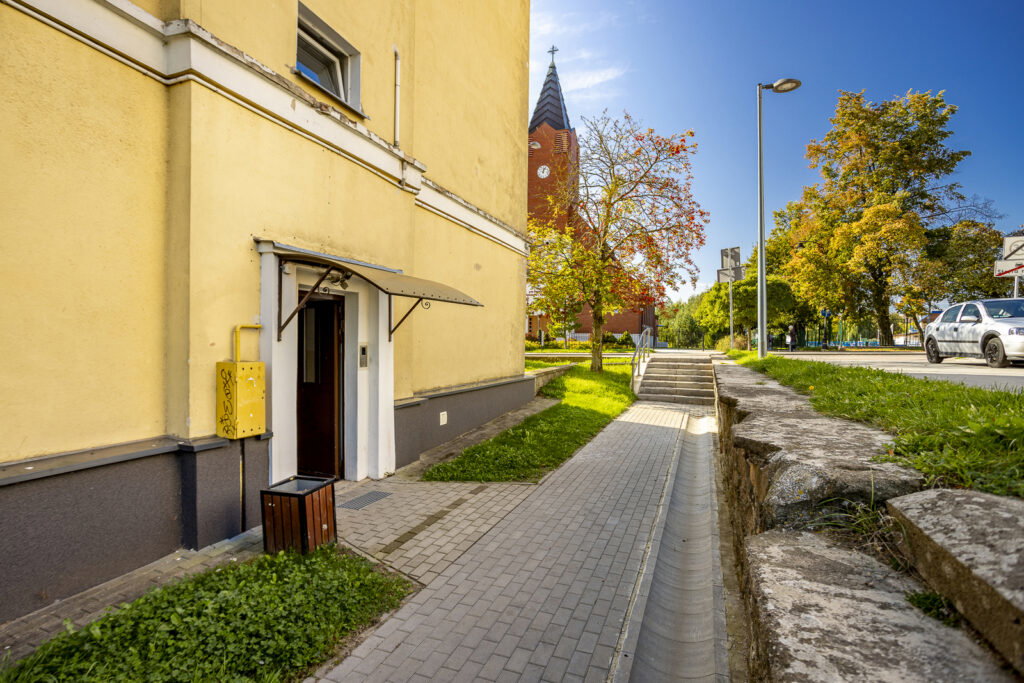 Na sprzedaż mieszkanie z garażem - zdjęcie 14