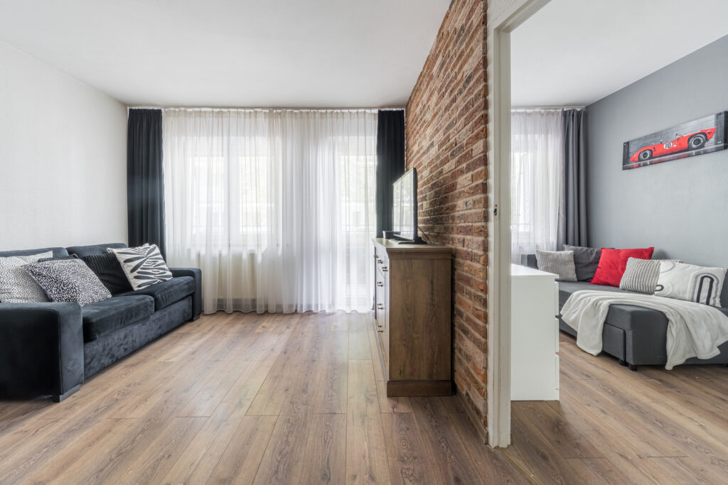 Jasne 2 pokoje (39,5 m²) z dużym balkonem - zdjęcie 1